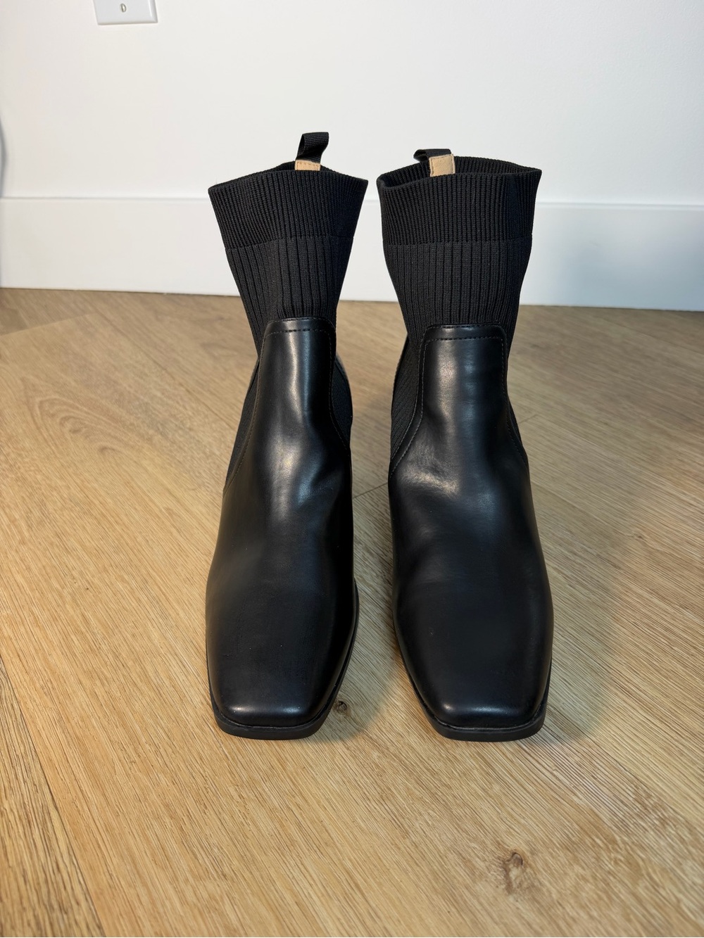 Journee Collection Black Sock Ankle Boots Women size 11 Sleek Block Heel western - Picture 2 of 9